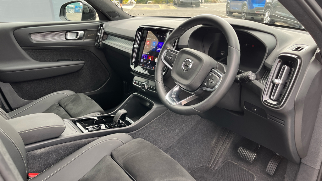 Volvo XC40 2.0 B3 Mhev Ultimate Dct Euro 6 Ss Black #6