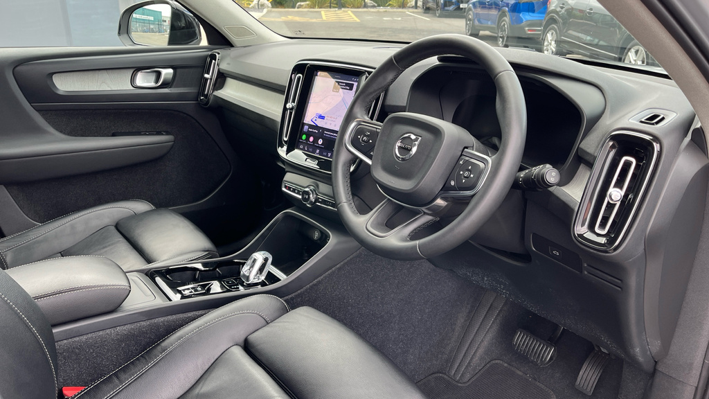 Volvo XC40 2.0 B3 Mhev Plus Dark Dct Euro 6 Ss Silver #6