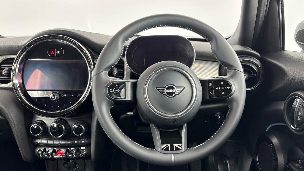Mini Hatch 1.5 Cooper Exclusive Steptronic Euro 6 Ss Black #5
