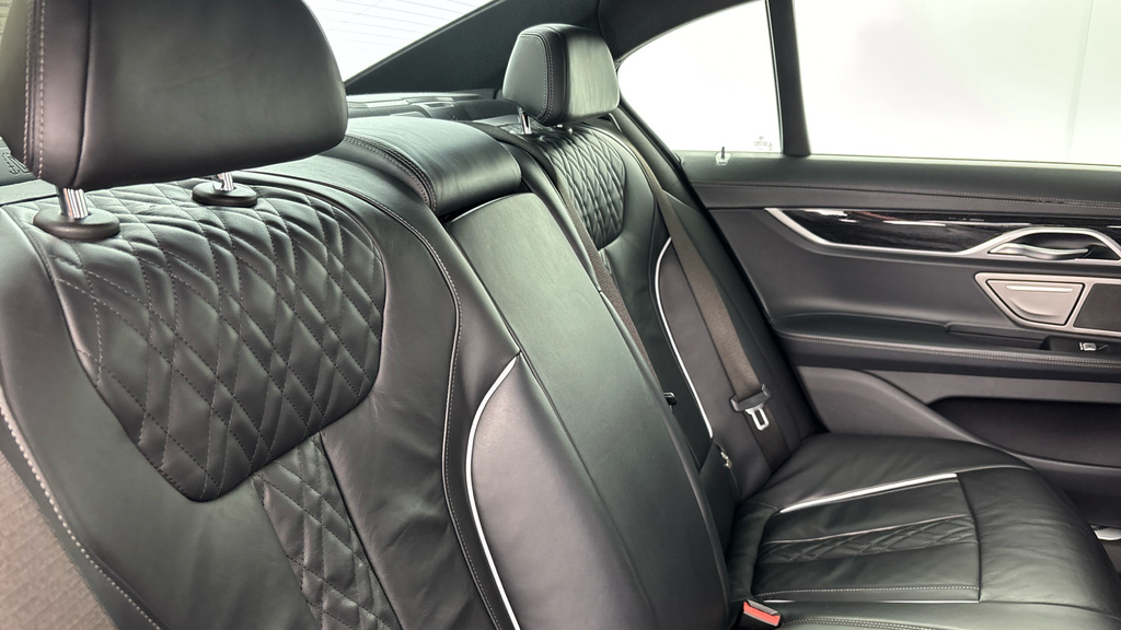 BMW 7 Series 730D Mht M Sport Grey #25