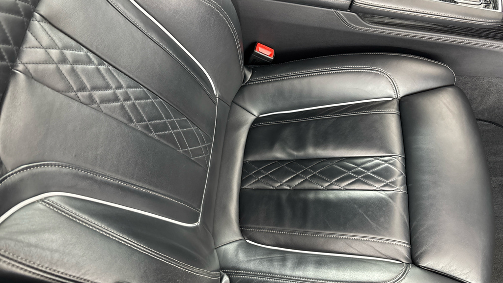 BMW 7 Series 730D Mht M Sport Grey #30