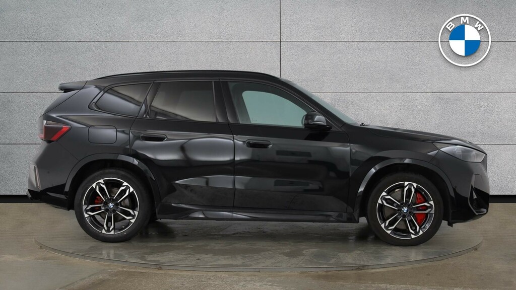 BMW iX1 20 66.5Kwh M Sport Edrive 11Kw Charger Black #3