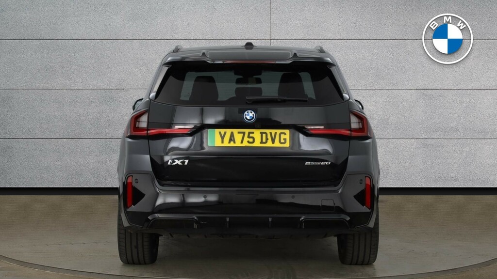 BMW iX1 Ix1 Edrive20 Sport Black #15