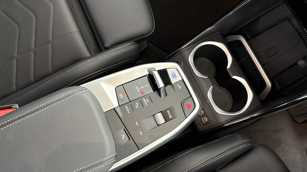 BMW iX1 Ix1 Edrive20 Sport Black #10