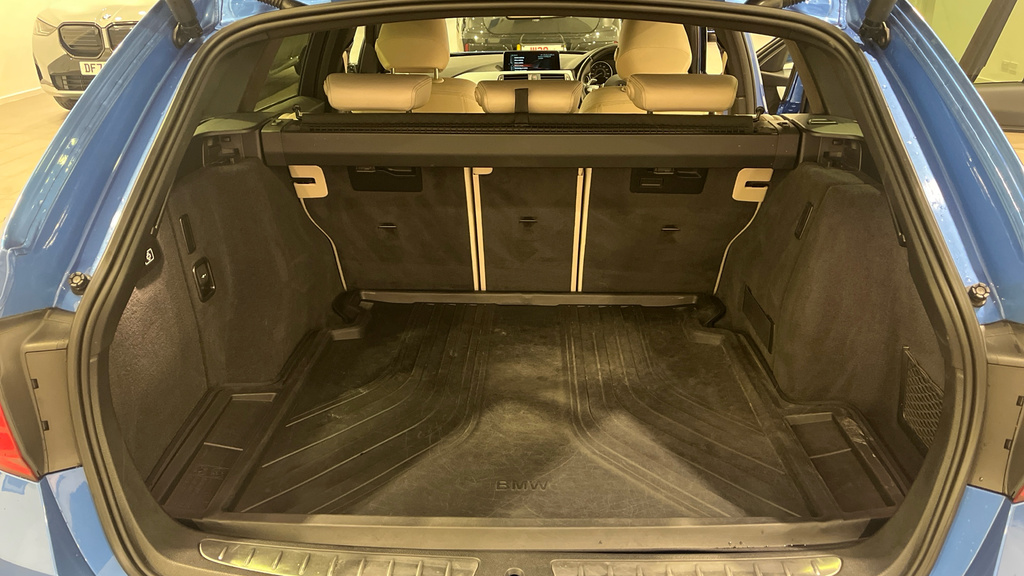 BMW 3 Series 330E Se Step Blue #13
