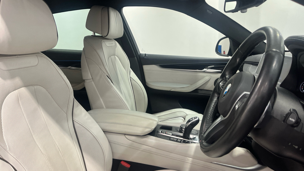 BMW X6 Xdrive30d M Sport Step Silver #11