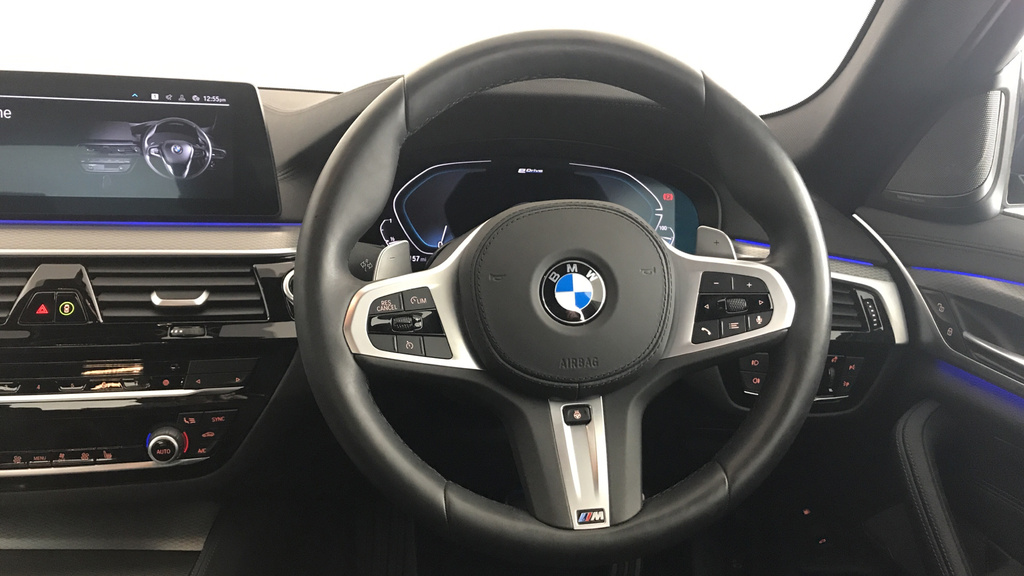 BMW 5 Series M Sport Blue #8