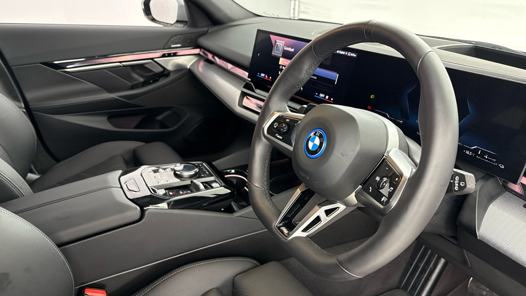 BMW 5 Series 2.0 530E 22.1Kwh M Sport Touring Steptronic Euro 6 Grey #6