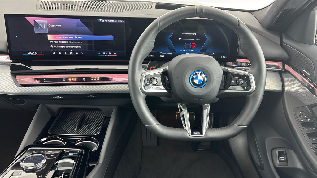 BMW i5 40 83.9Kwh M Sport Touring Edrive 11Kw C Black #5