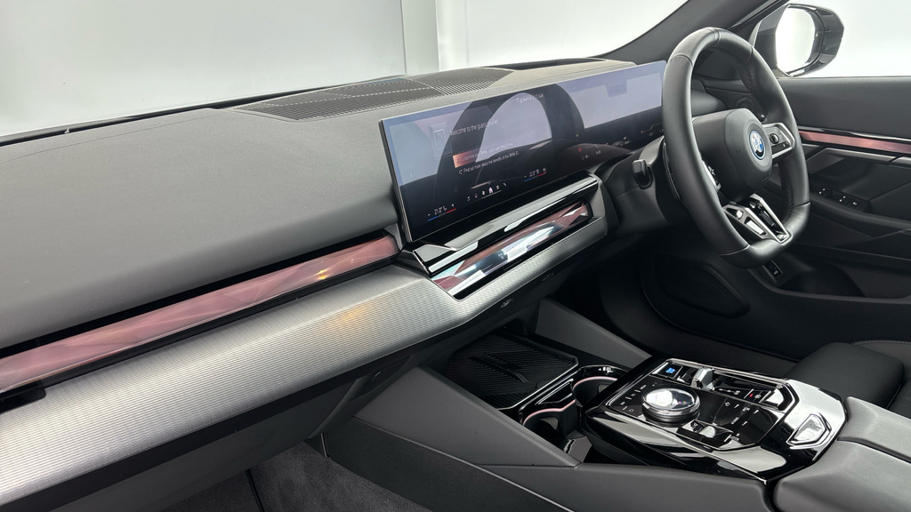 BMW i5 I5 Edrive40 M Sport Touring Black #7