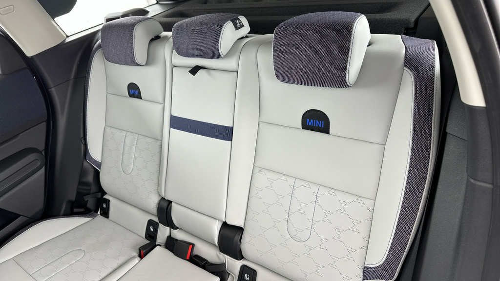 Mini Countryman 150Kw E Classic Level 2 66Kwh White #28