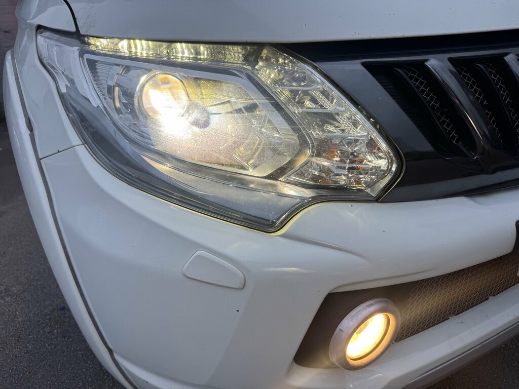 Mitsubishi L200 Di-d Barbarian X Dcb Orange #20