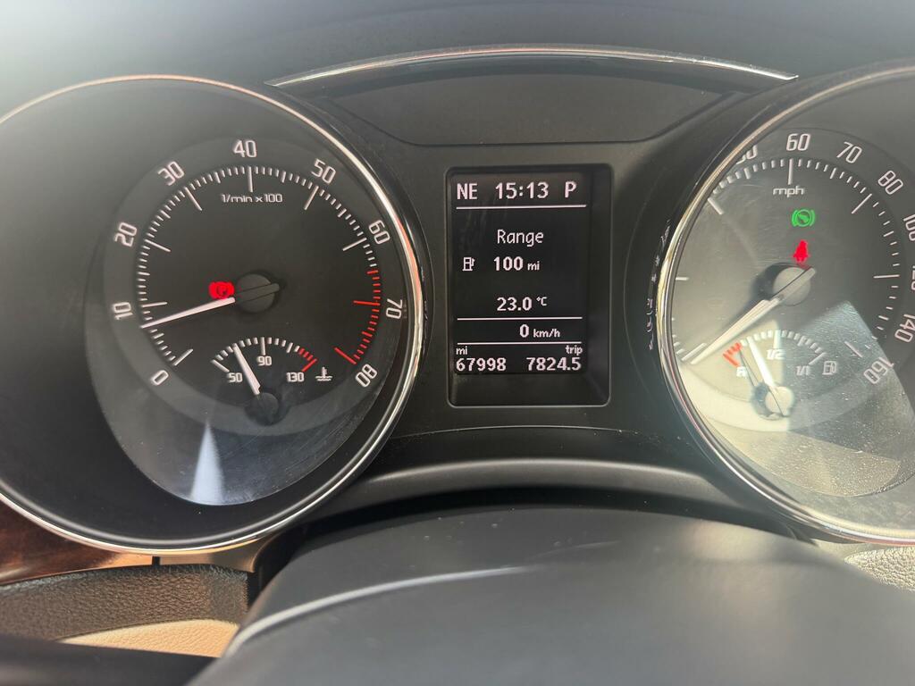 Skoda Superb Tdi Se L Executive #14