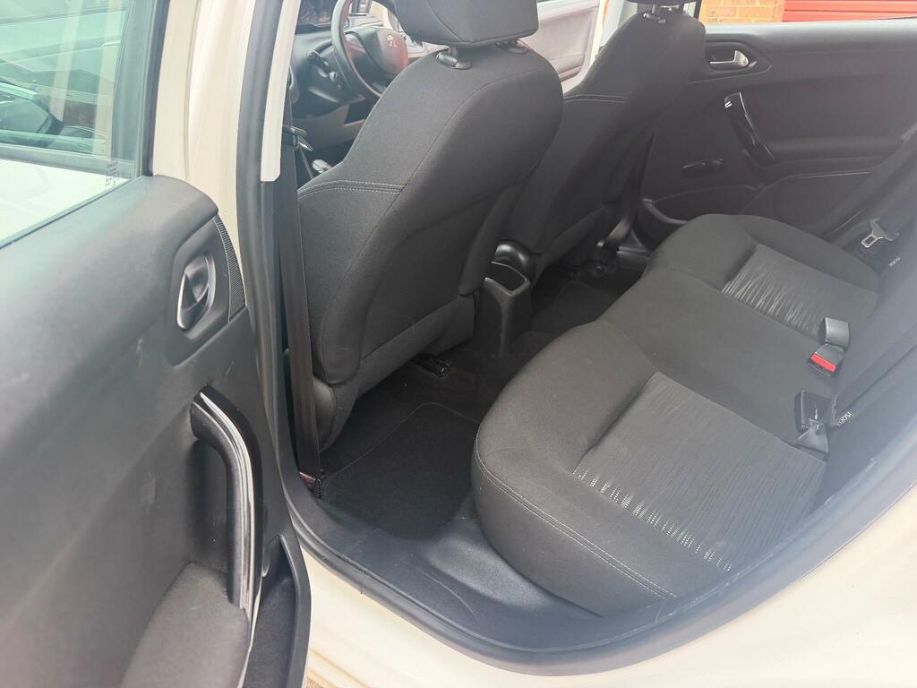 Peugeot 208 E-hdi Active Blue #10