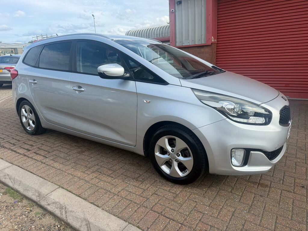 Kia Carens Sr7 Silver