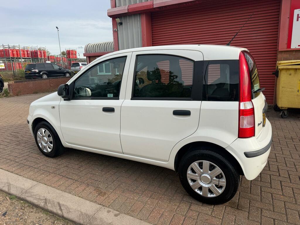 Fiat Panda Active White #4