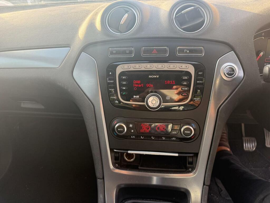 Ford Mondeo Graphite Tdci White #13