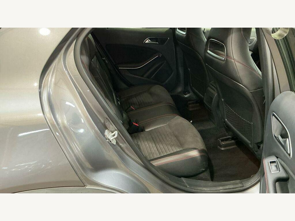 Mercedes-Benz GLA Class Suv Silver #15