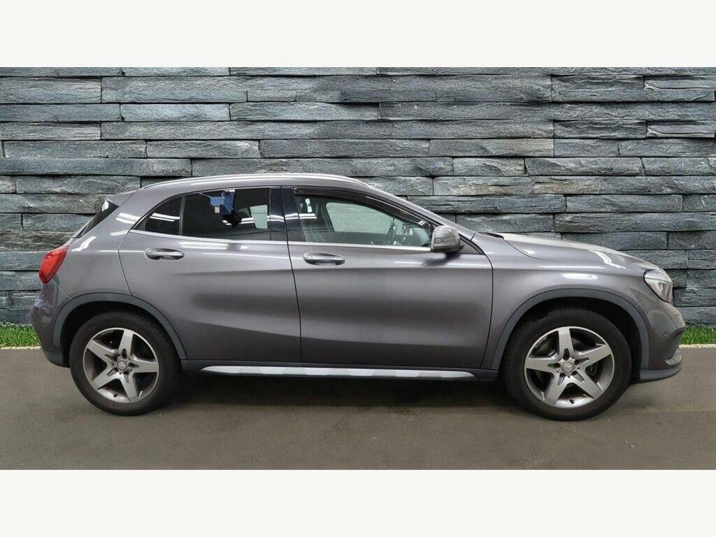 Mercedes-Benz GLA Class Suv Silver #10