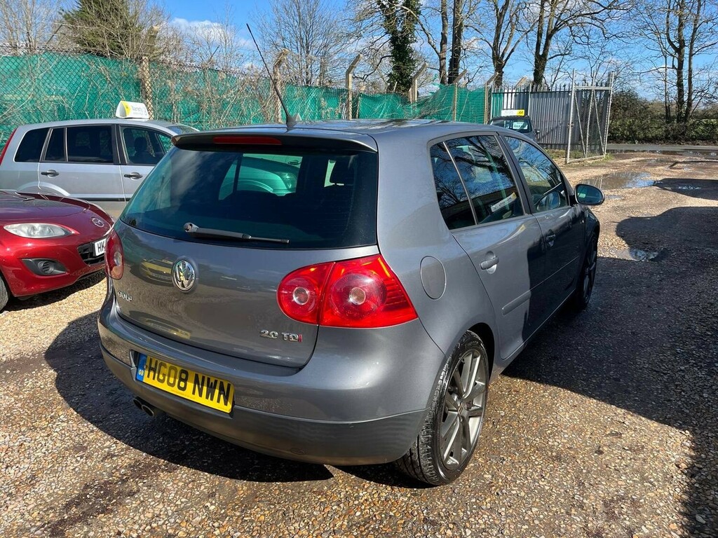 Volkswagen Golf 1.4 S Red #4
