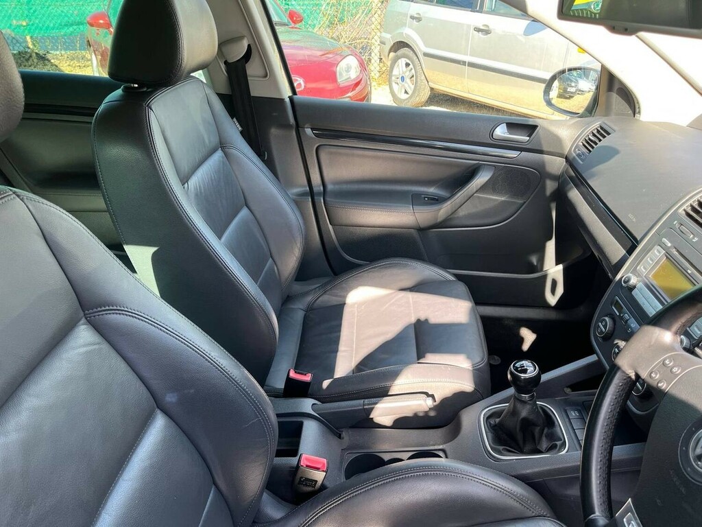 Volkswagen Golf 1.4 S Red #12