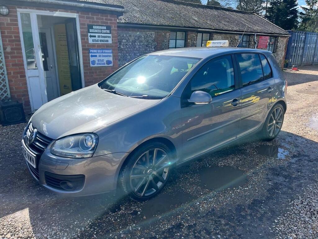 Volkswagen Golf 1.4 S Red #7