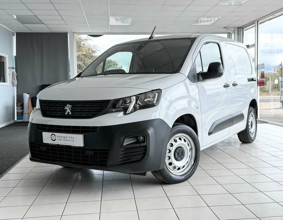 Peugeot Partner 1.5L Professional Premium White