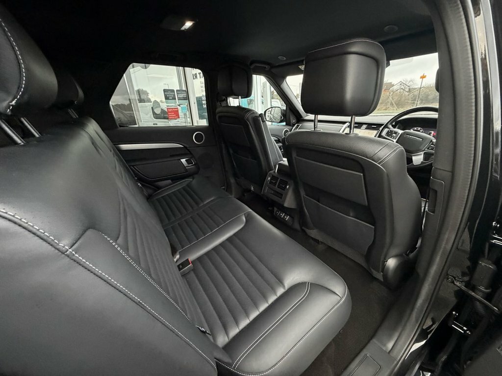 Land Rover Discovery 3L Dynamic Hse FX74RXA Black #2