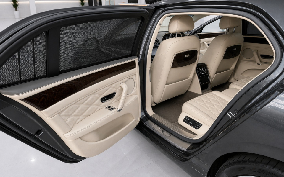 Bentley Flying Spur Saloon Grey #9