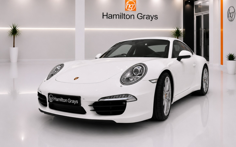 Porsche 911 Coupe Silver #16