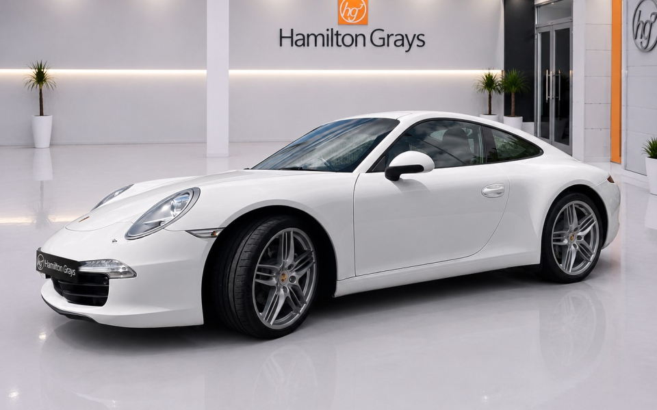 Porsche 911 Coupe Silver #8