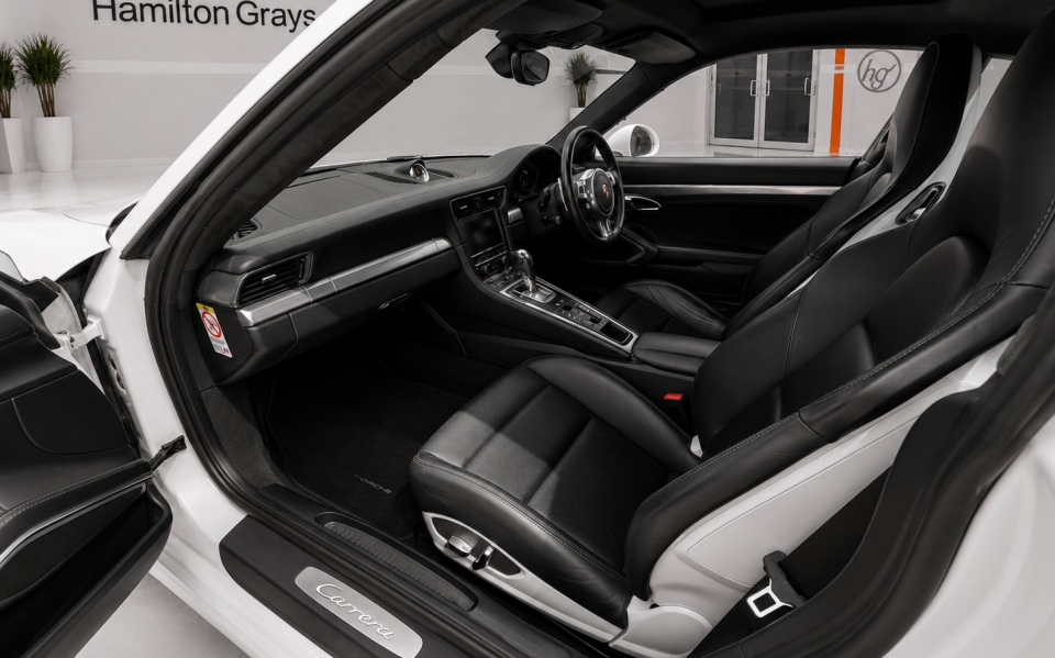 Porsche 911 Petrol White #4