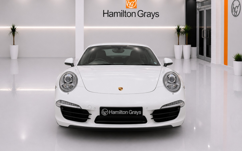 Porsche 911 Coupe Silver #12