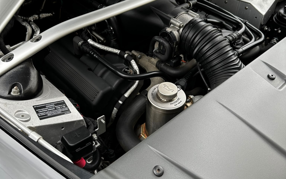 Aston Martin Vantage V8 Roadster Black #8