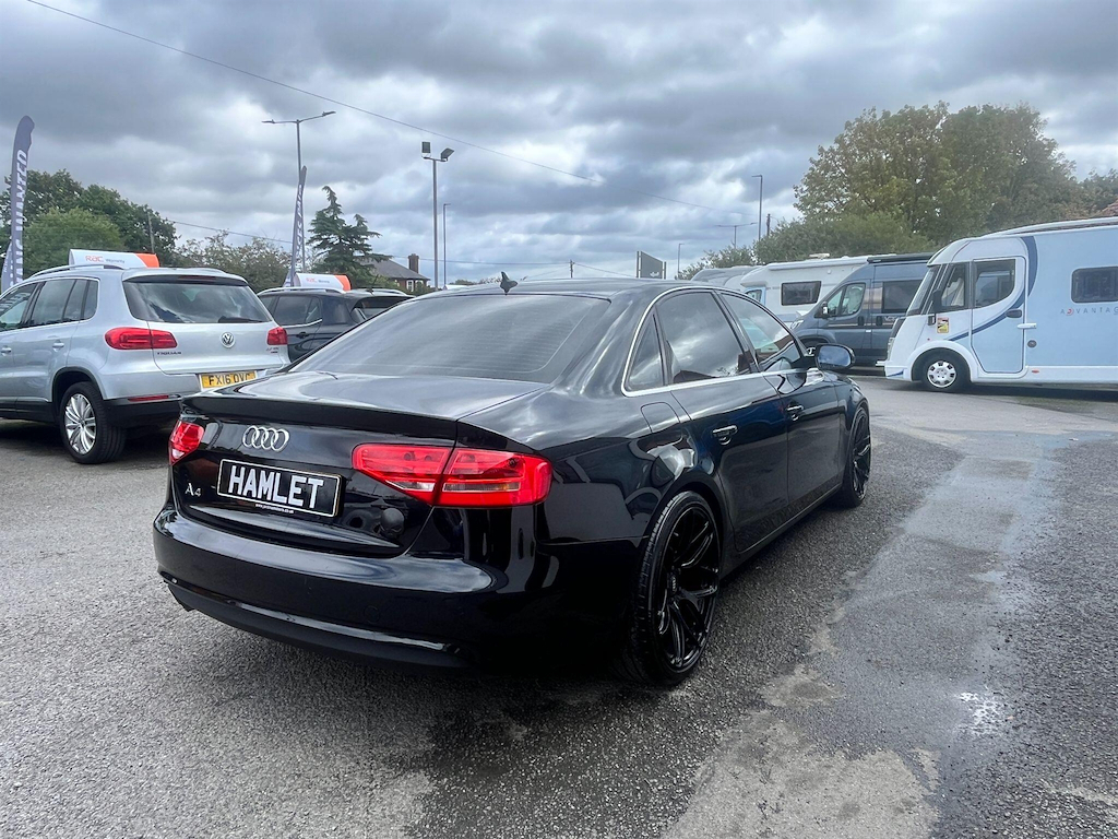 Audi A4 2.0 L 2.0 Tdi Se Technik Multitronic Euro 5 Ss FY63AOU Black #5
