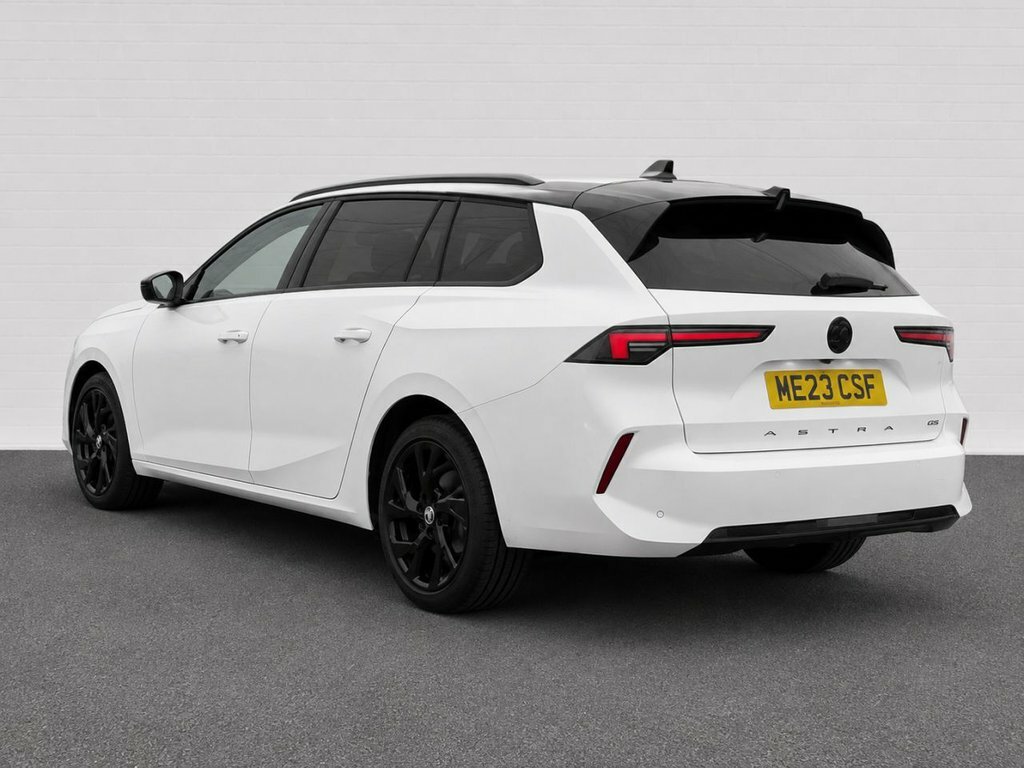 Vauxhall Astra 1.2L Gs ME23CSF White #2