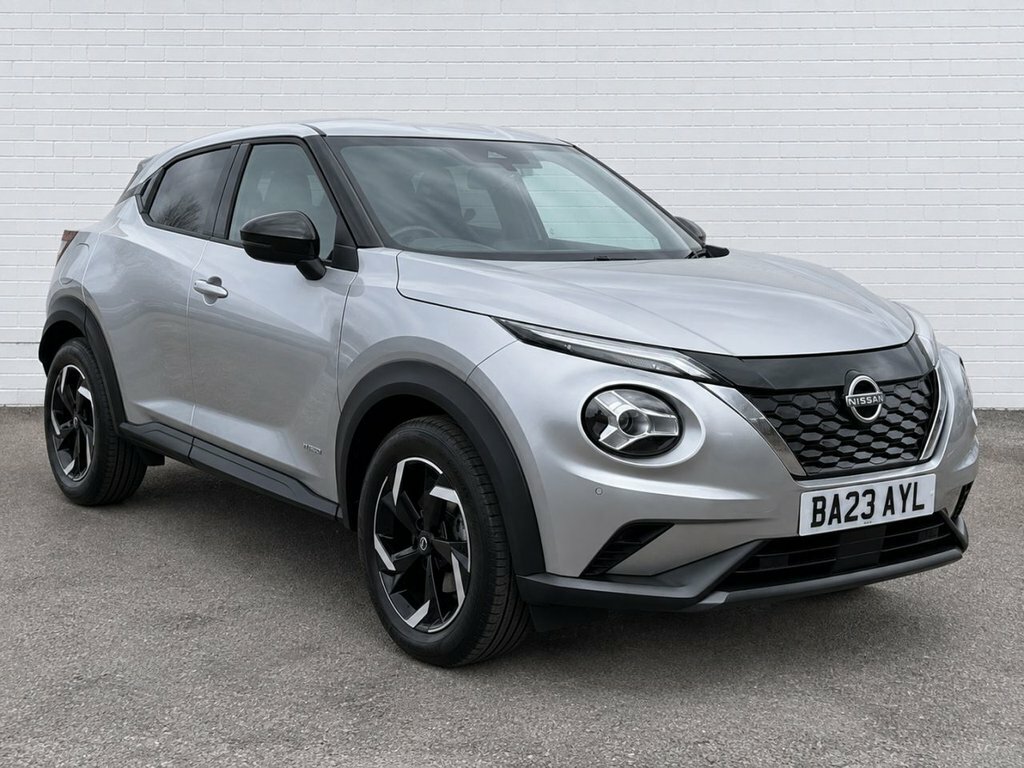 Nissan Juke 1.6L N-connecta Silver