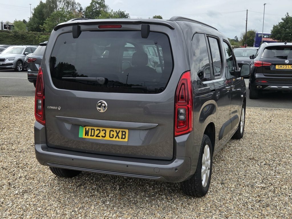 Vauxhall Combo-e Life Life 50Kwh Se  #7