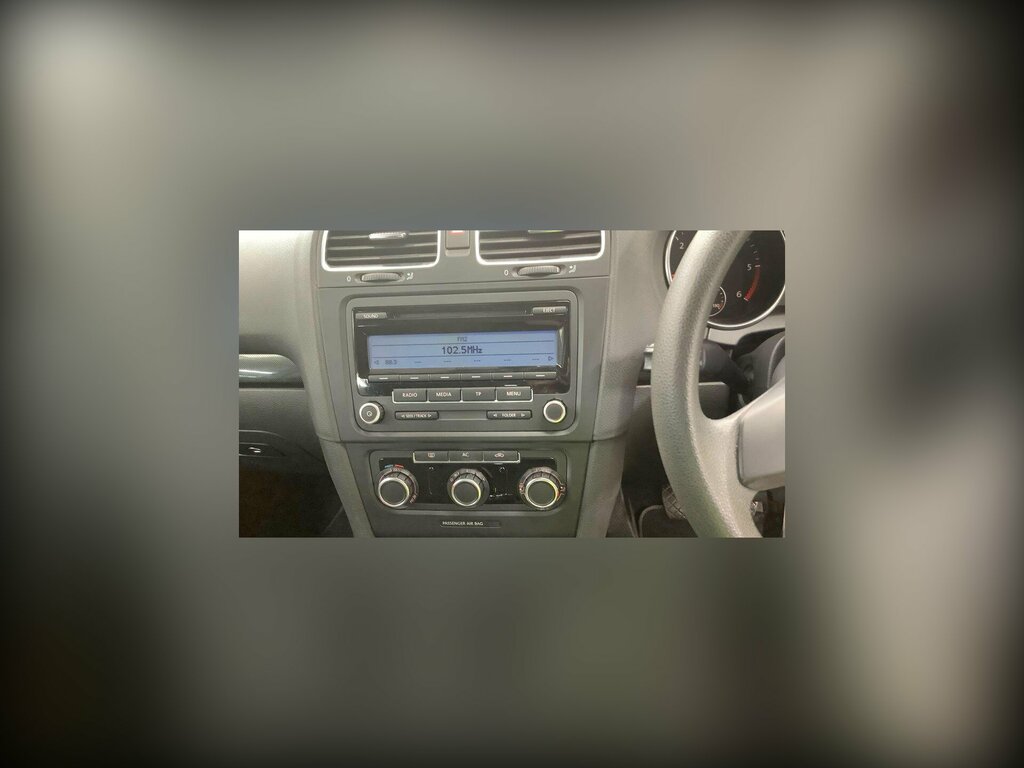 Volkswagen Golf Hatchback Silver #3