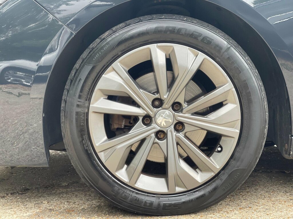 Peugeot 508 Hatchback #37