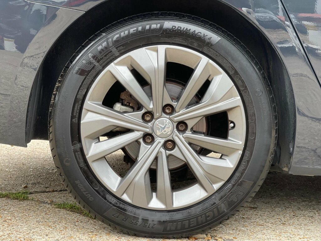 Peugeot 508 Hatchback #39