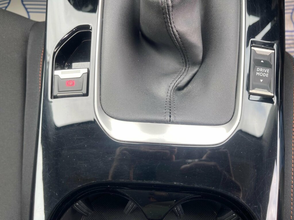 Peugeot 508 Hatchback #24