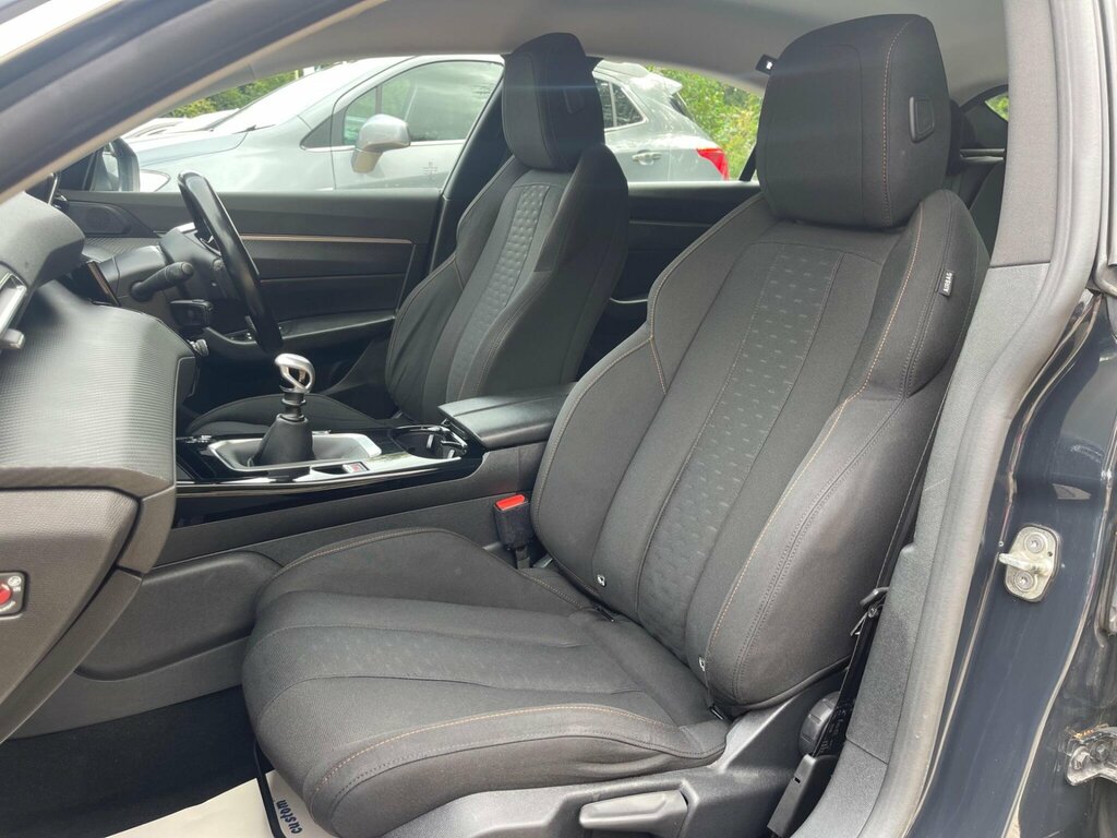Peugeot 508 Hatchback #53