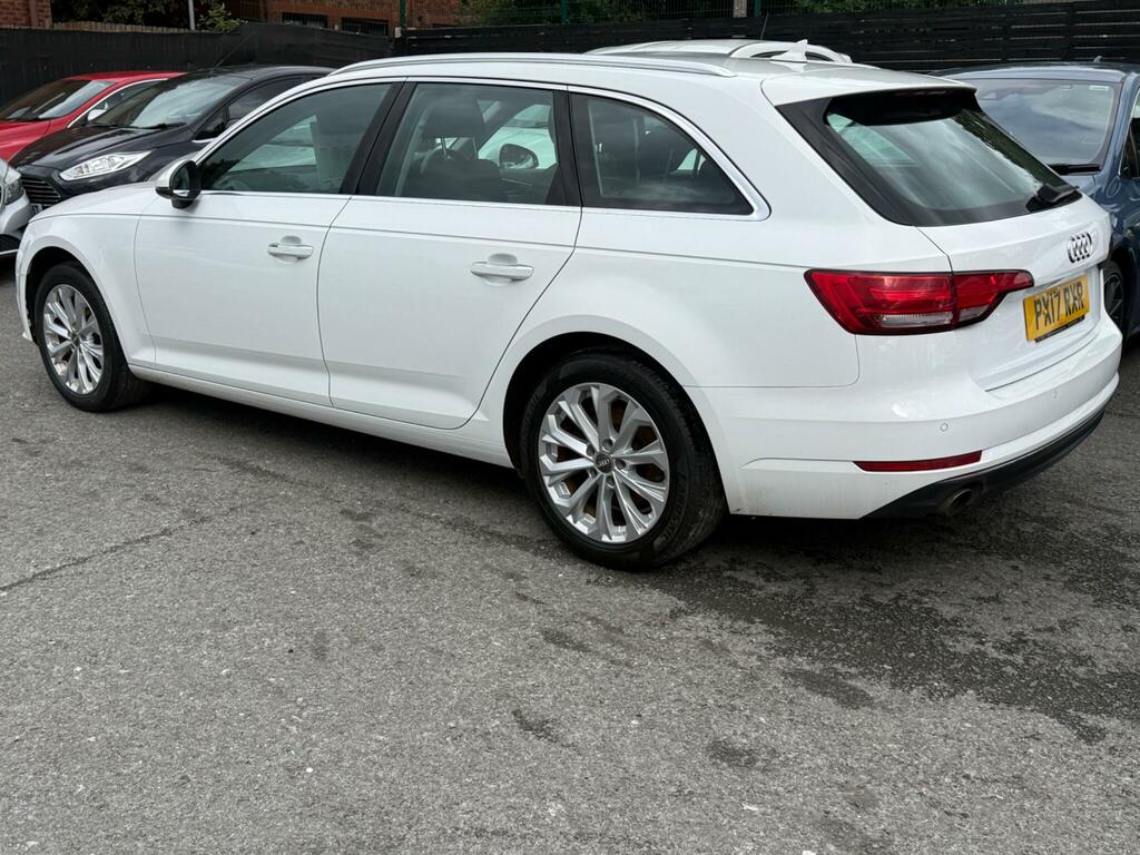 Audi A4 Avant 2L Sport Black #8