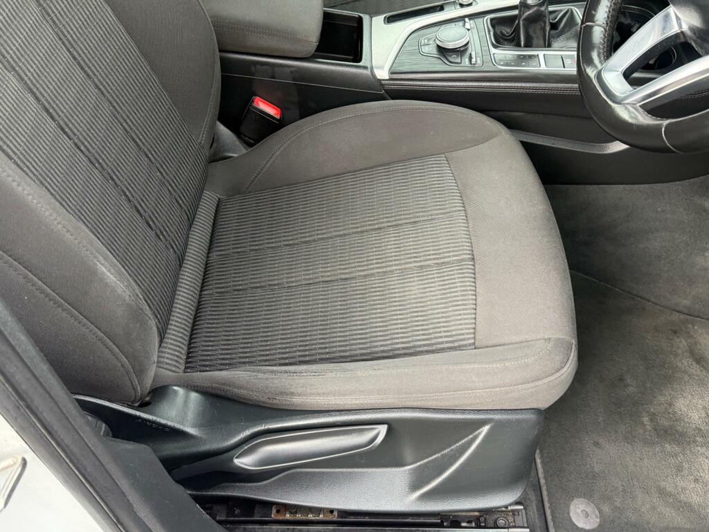 Audi A4 Avant 2L Sport Black #28