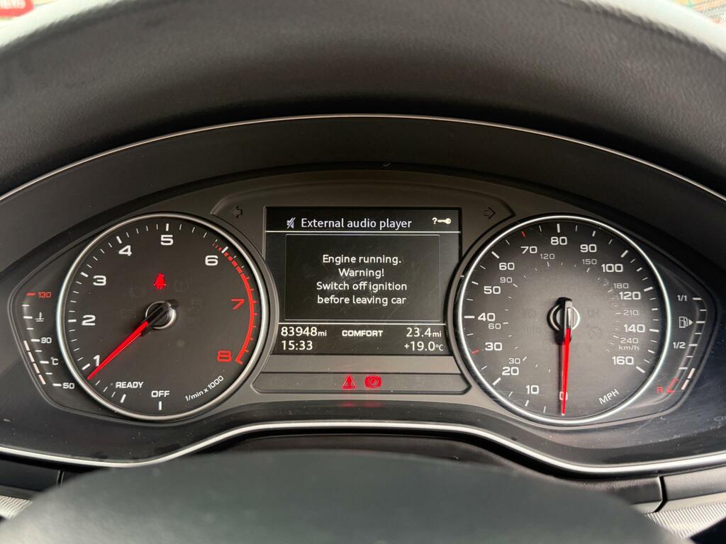 Audi A4 Avant 2L Sport Black #17