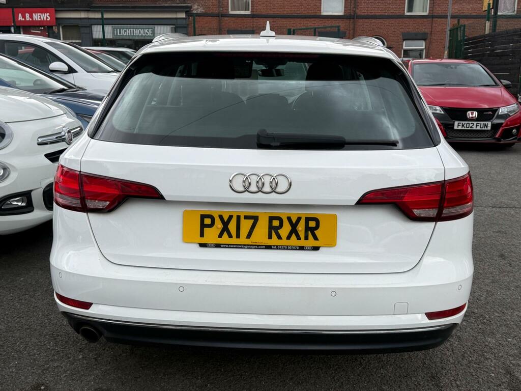 Audi A4 Avant 2L Sport Black #12