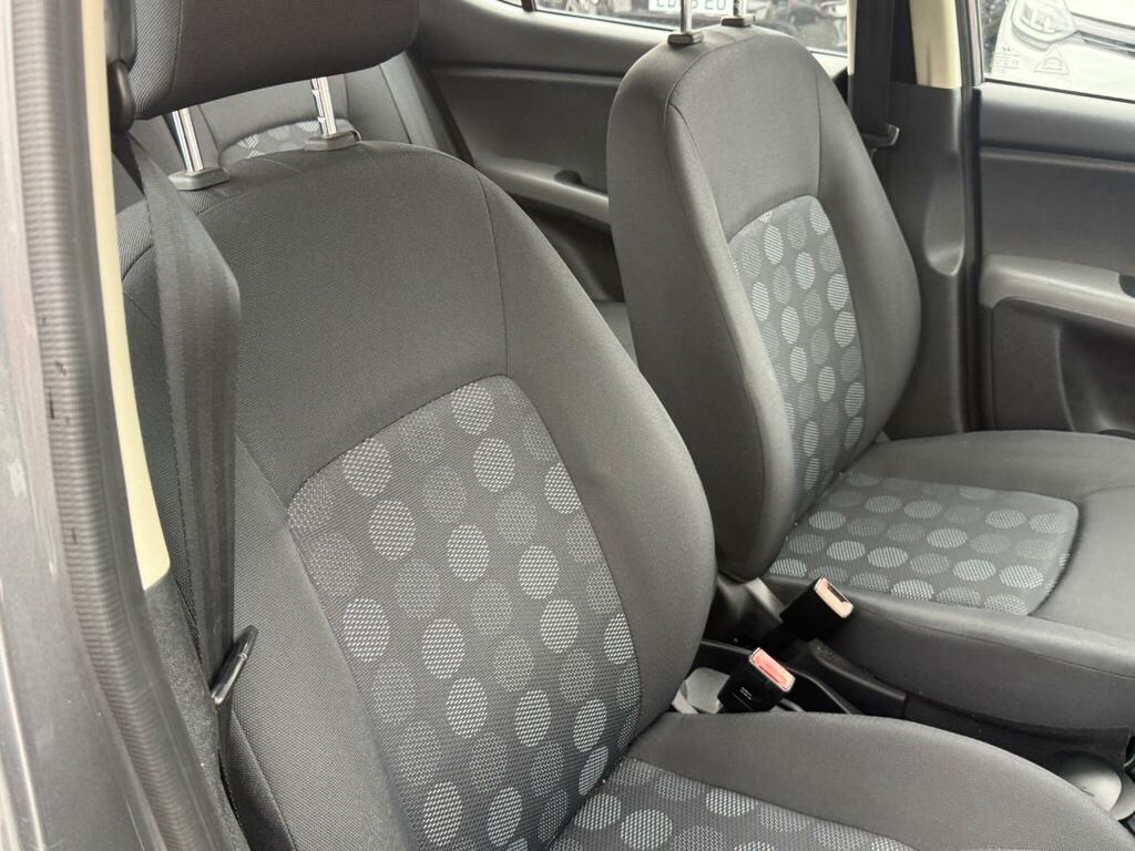 Hyundai I10 Hatchback Silver #17
