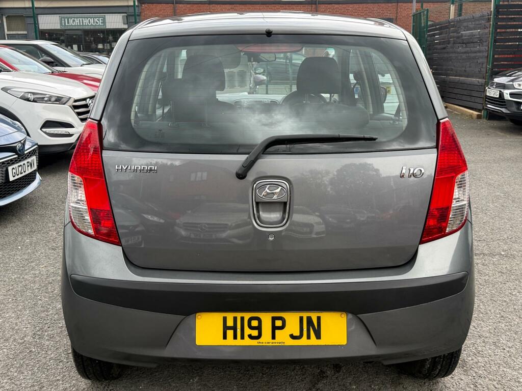 Hyundai I10 Hatchback Silver #12