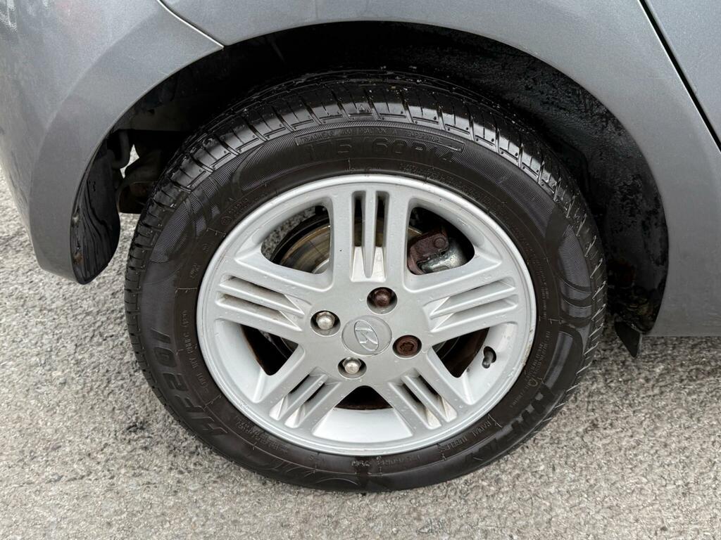 Hyundai I10 Hatchback Silver #13